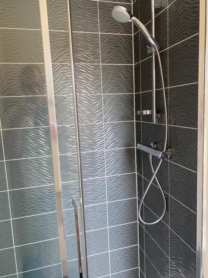 Wellington View One En Suite Shower And Super King Bed Esterno foto